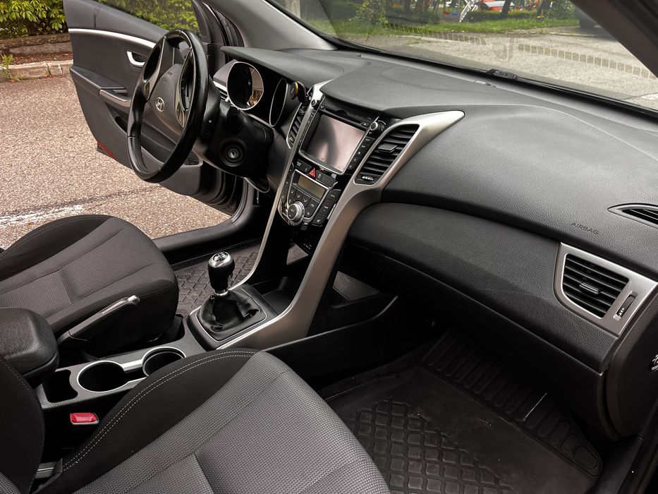 Hyundai I 30 1,6CRDI 110cp 2014