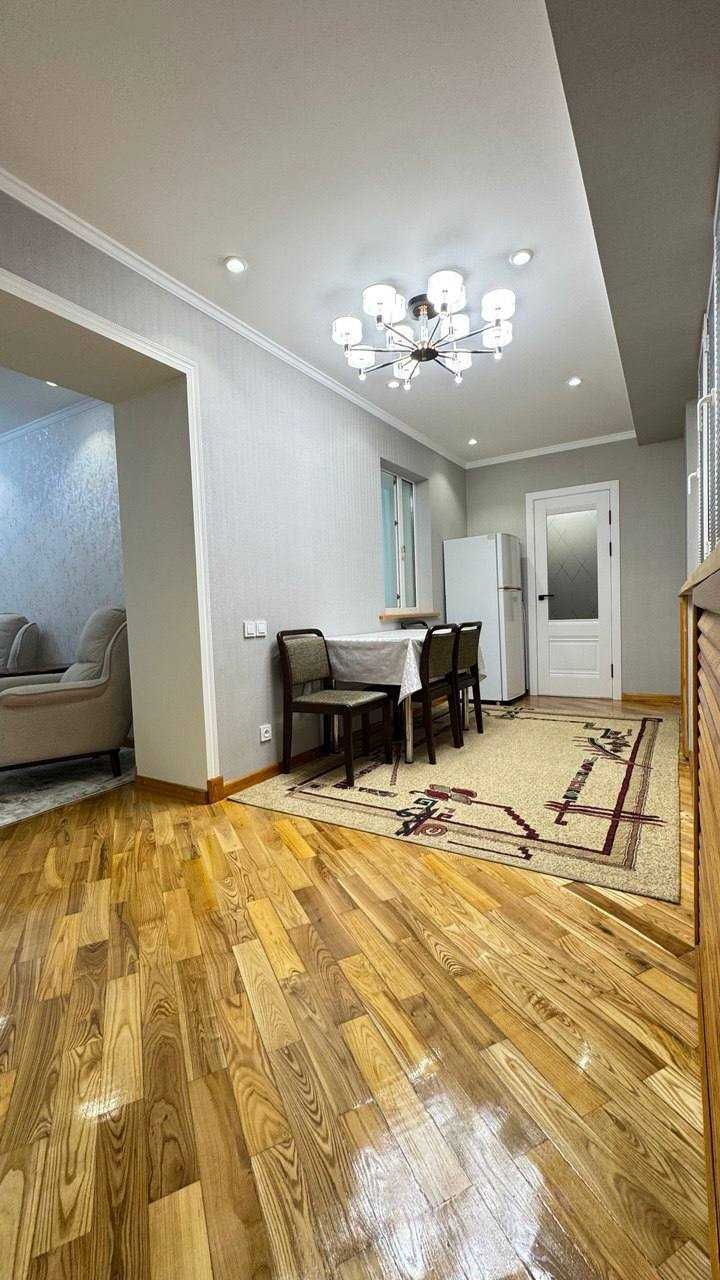 Мирзо Улугбек Ц1