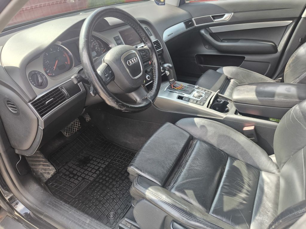 Vând Audi A6 allroad quatro motor 3.0 tdi