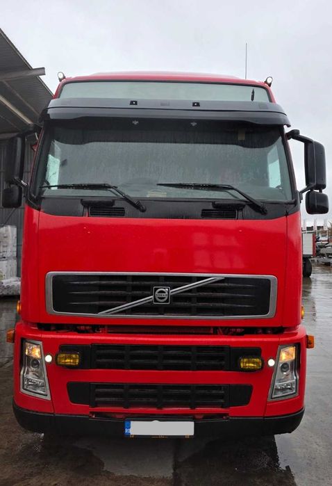 Vand cap tractor Volvo + semiremorca