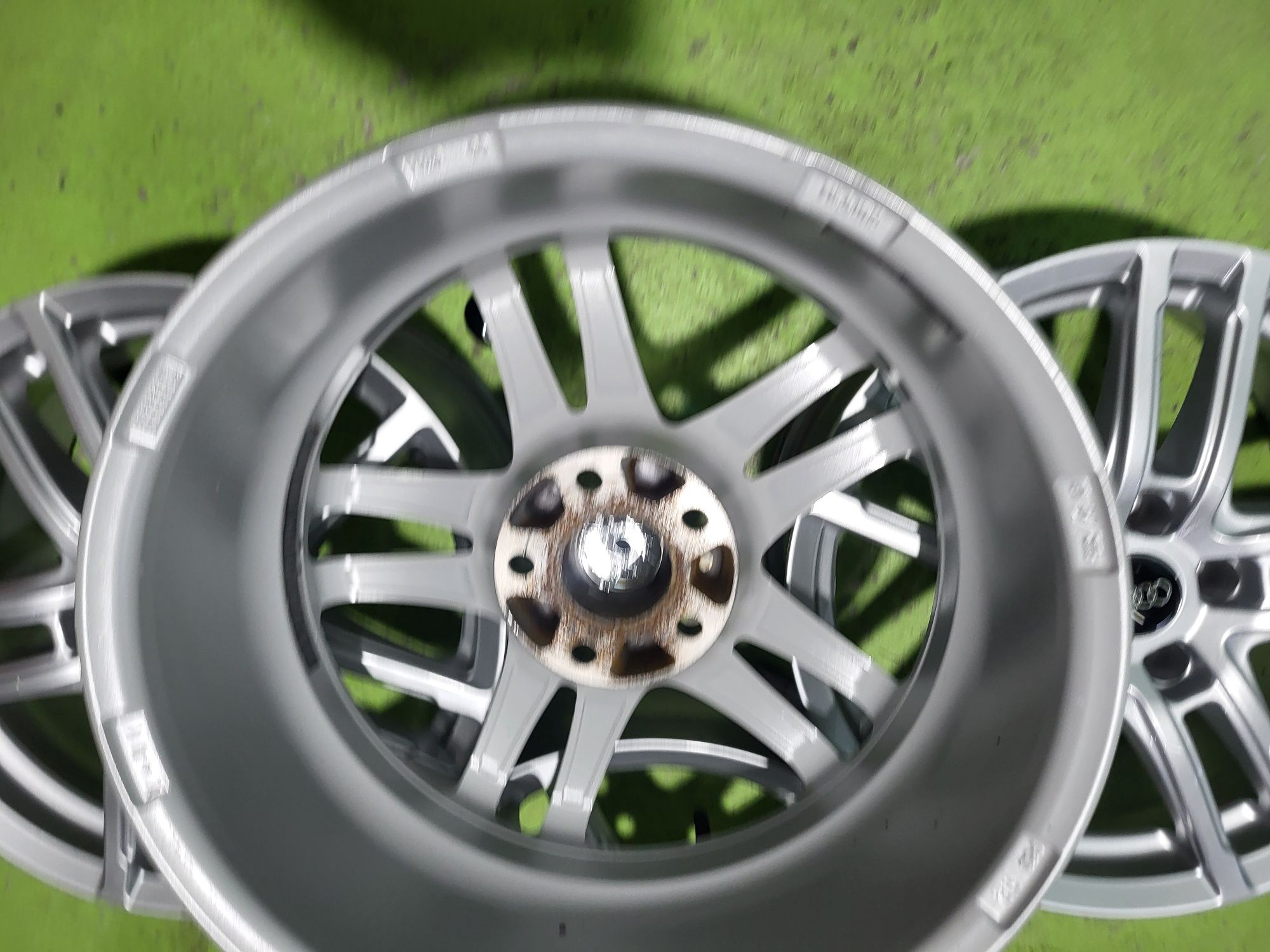17 5x112 Skoda лети джанти 5х112 шкода