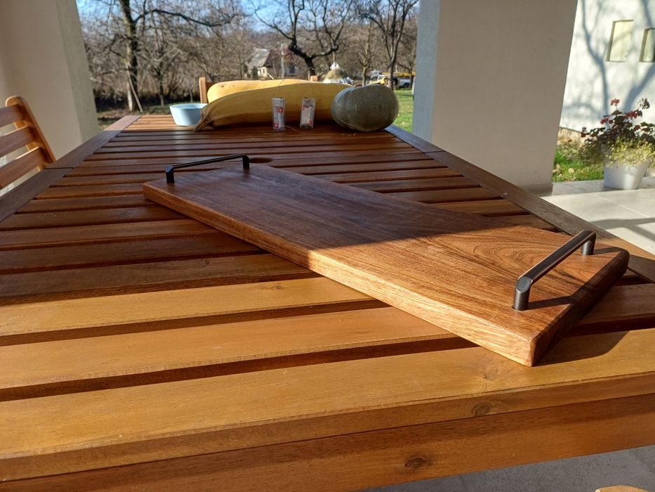 Platou servire hand made din lemn de nuc