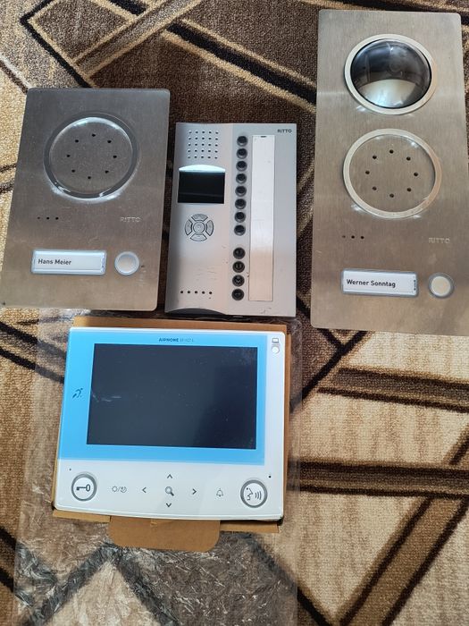 Домофонна система Ritto и Aiphone GT-1C7-L