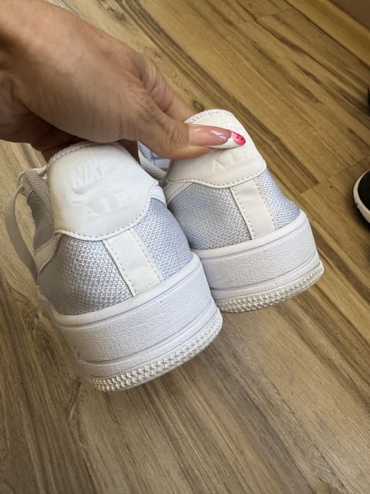 Оригинални мъжки кецове Nike AIR FORCE 1 FLYKNIT 2.0! 44,5 н