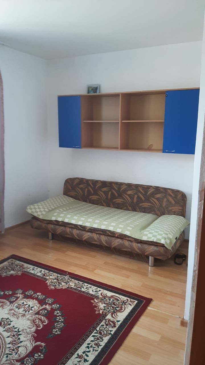 Сдается 2 комн квартира