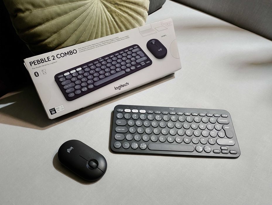 Безжичен Комплект LOGITECH PEBBLE 2 COMBO Graphite
