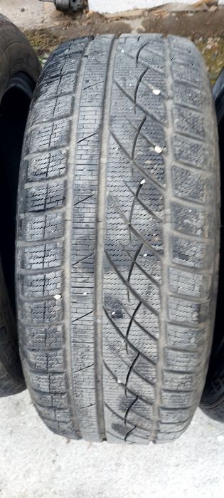 Зимни Гуми 4бр. 225/55/18 MOMO