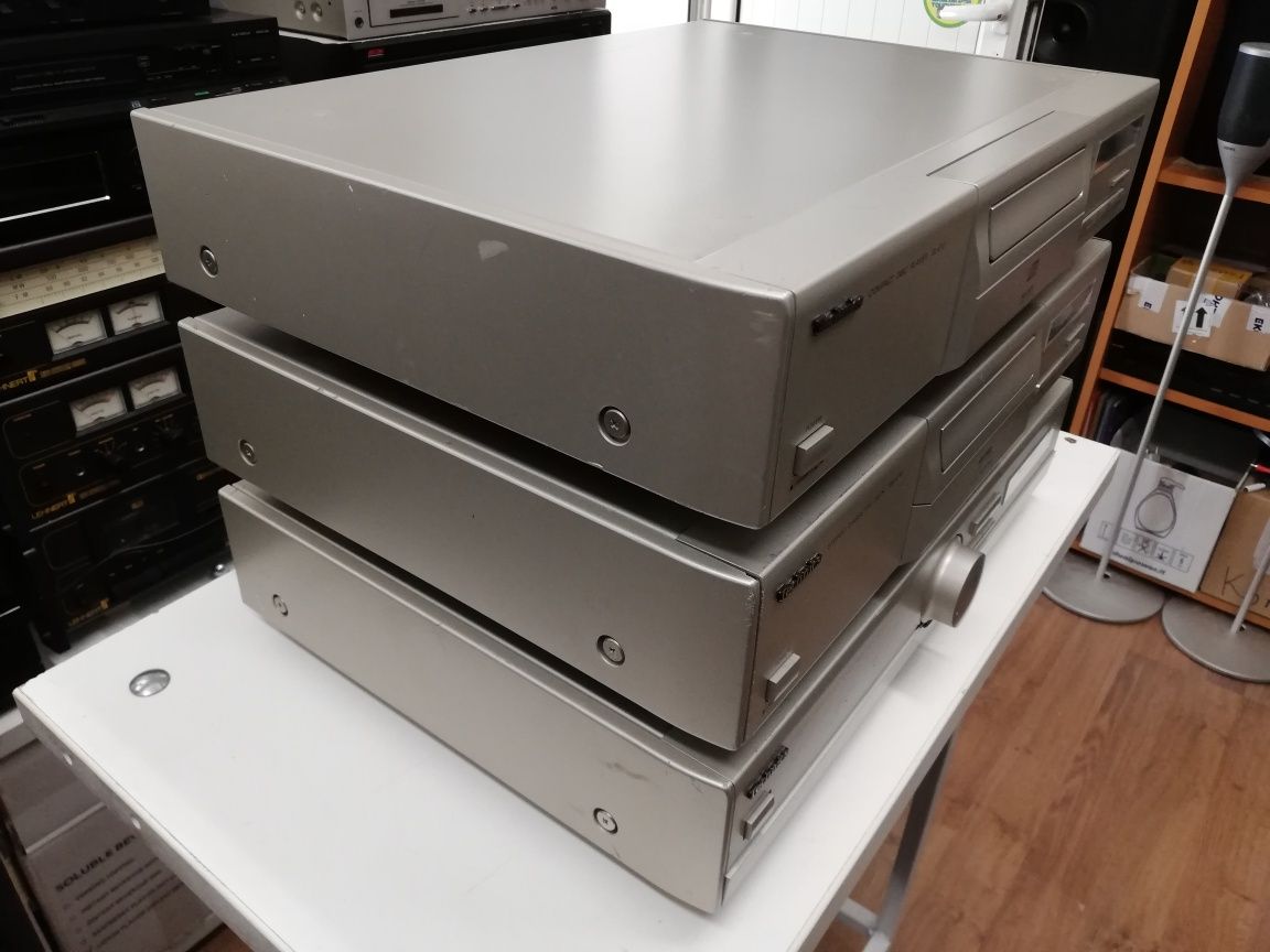 Technics E Series SA-E10, RS-E10, SL-E10