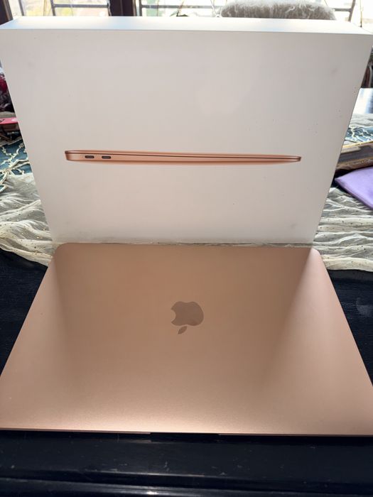 Apple Macbook Air 13” Retina 2018