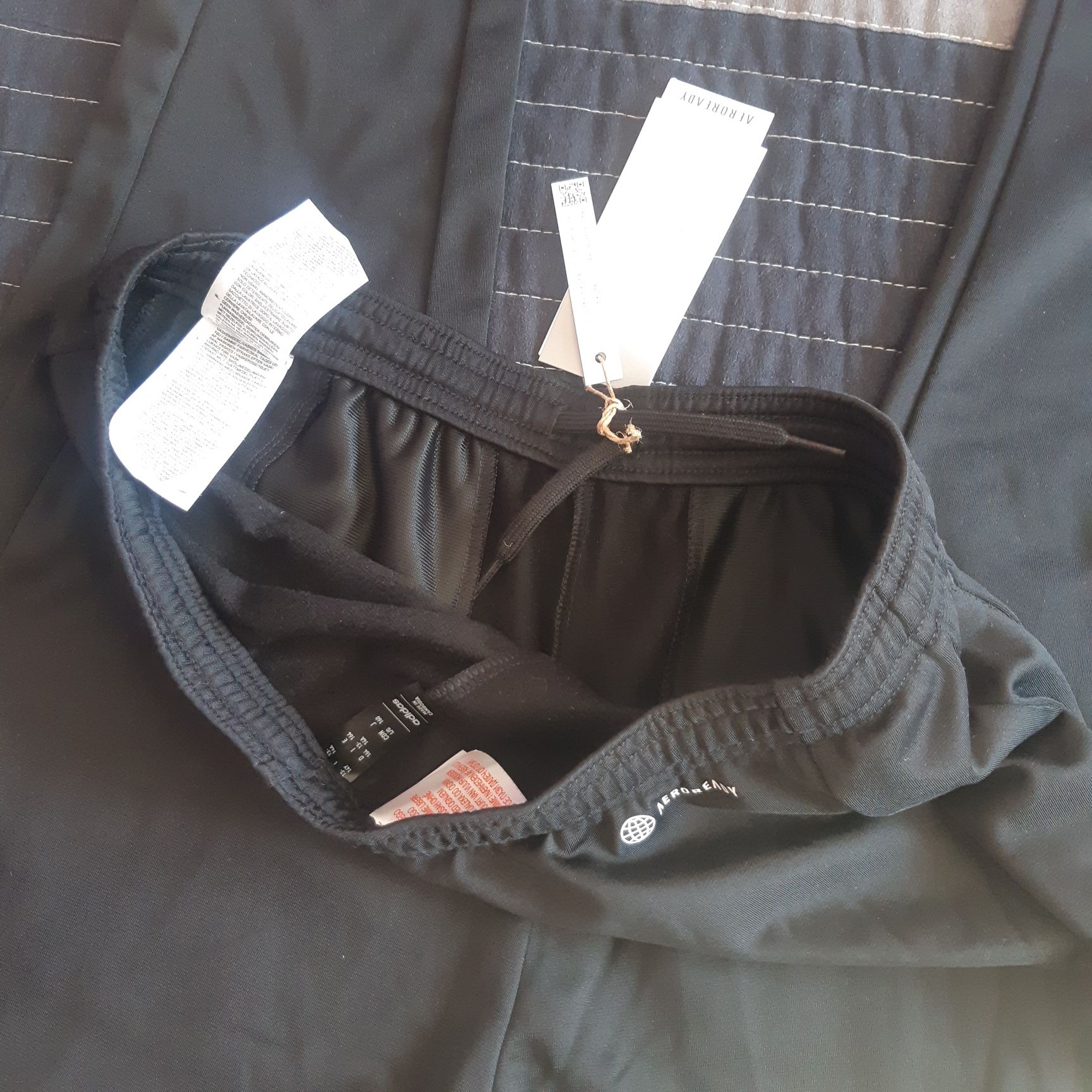 Оригинално долнище Adidas