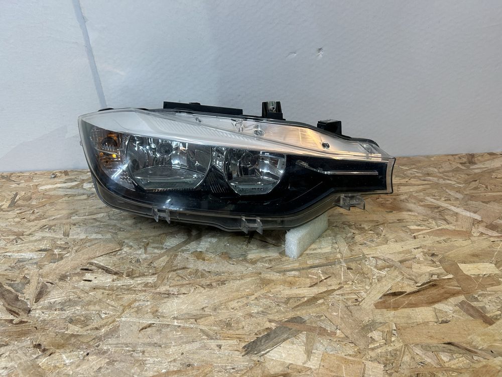 Far faruri bmw F30 F31 seria 3 LCI halogen led 2016-2018