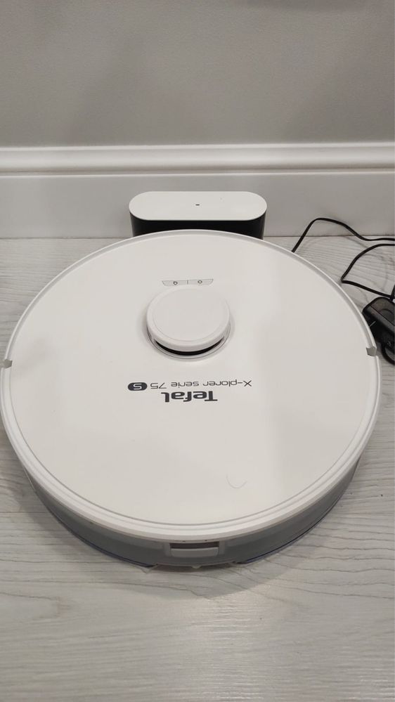 Робот-пылесос Tefal
