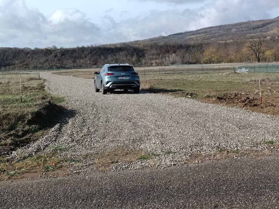 Teren de vânzare intravilan 725mp deal - munte