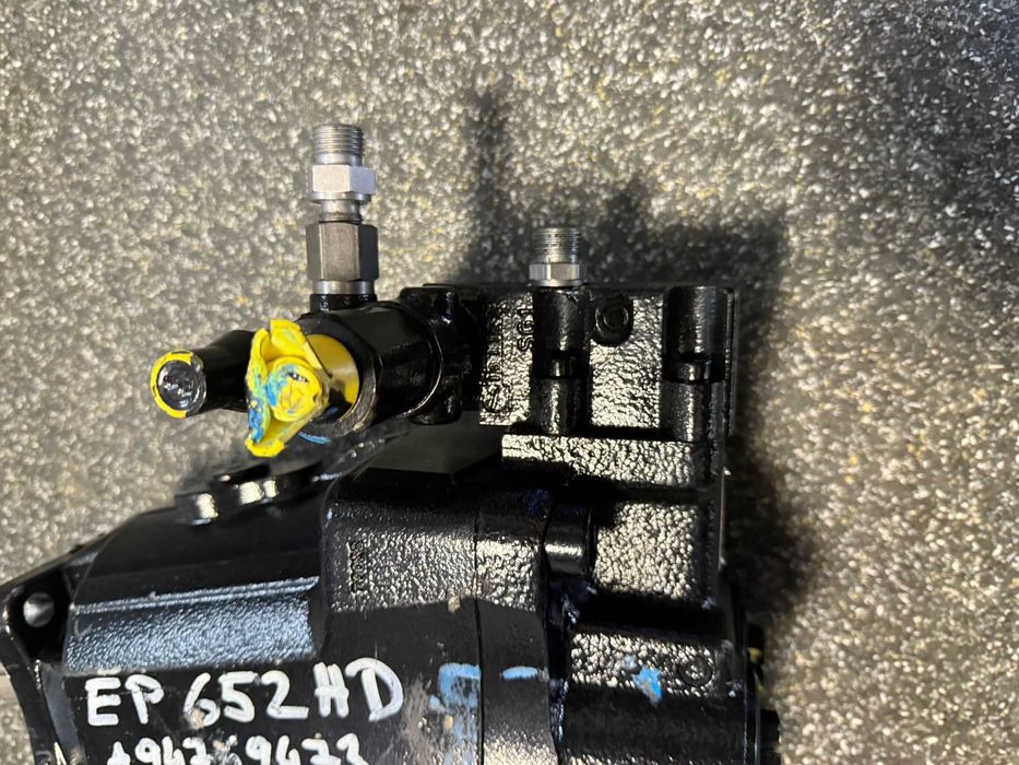 Bosch Rexroth A18VO032DRS00/10MRMK0E81‑0
Pompa