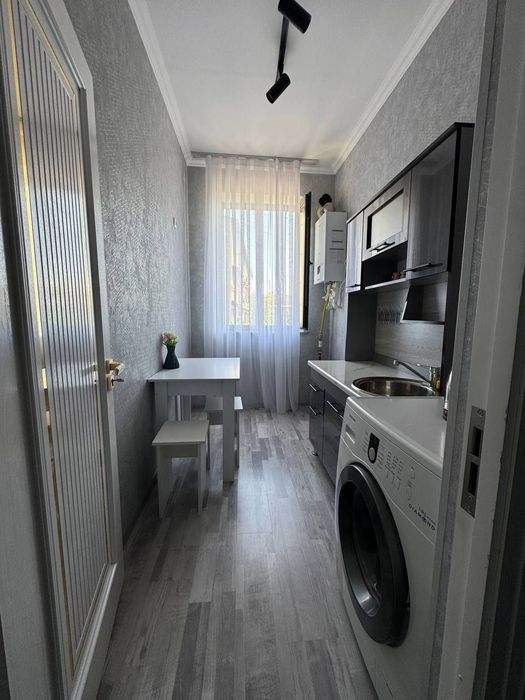 Продам квартиру 1/3/3 Рисовая