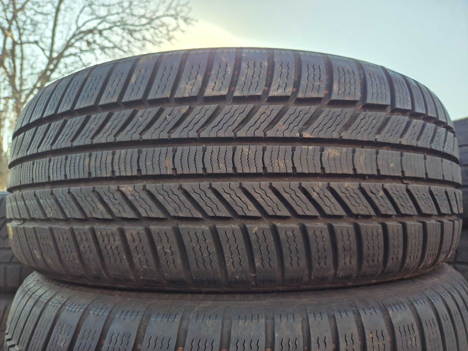 2 Anvelope de IARNA - 225/55/17 - Continental APP NOI - DOT 2023