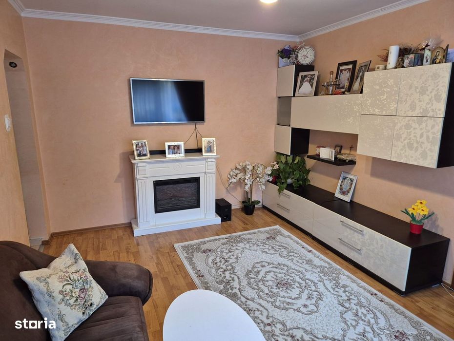 G.Enescu-Apartament 2 camere ,cu centrala,mobilat,pret 73000Euro