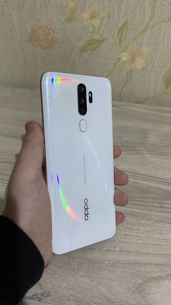 Телефон Oppo A5