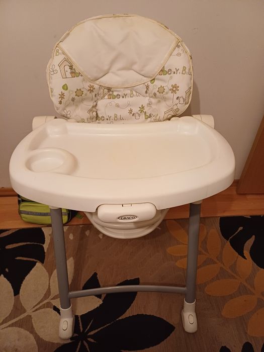 scaun măsuță Graco