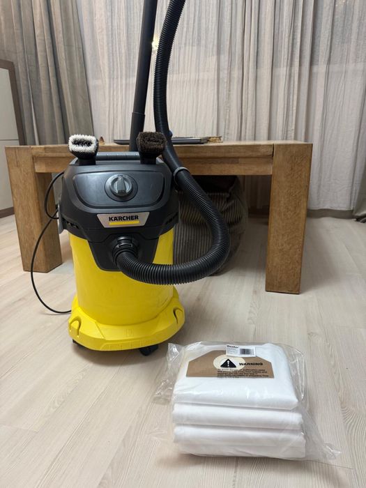 Aspirator umed si uscat Karcher KWD 3