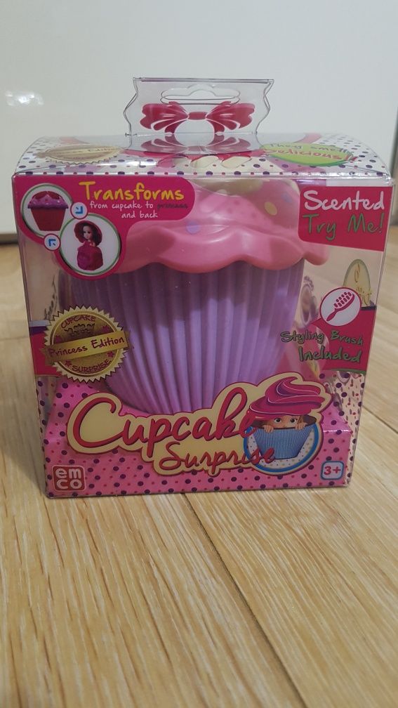 Păpușă Cupcake Surprise