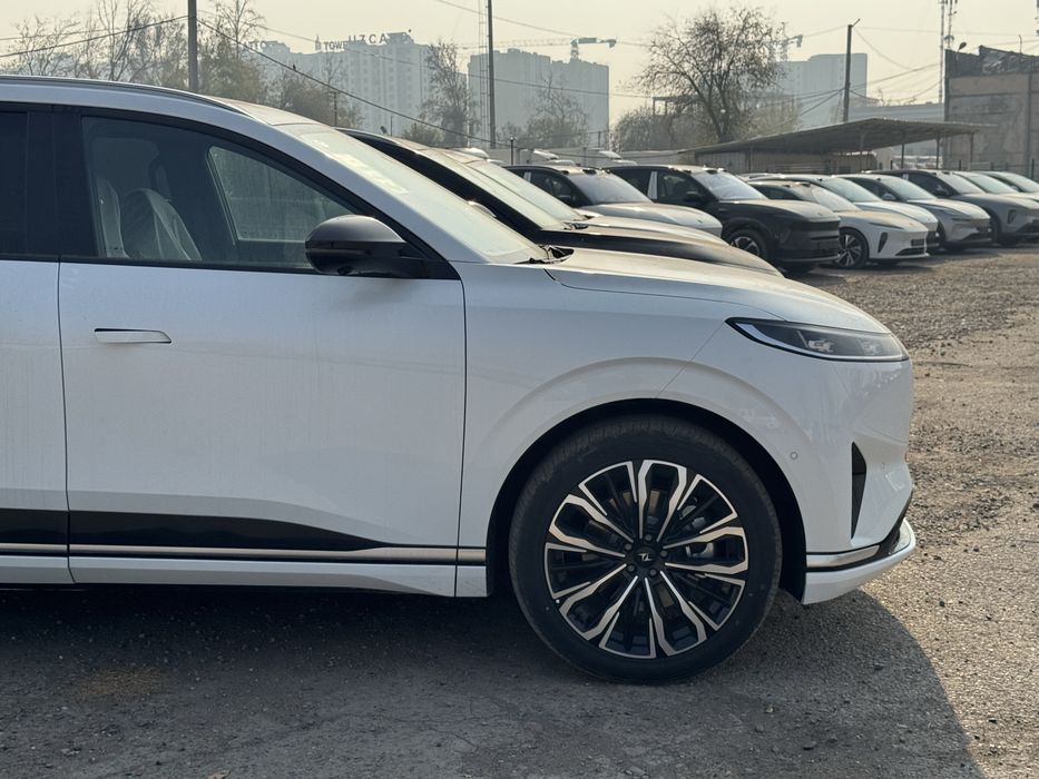 东风Dong Feng ep008 RESTYLING 2026 kuzov