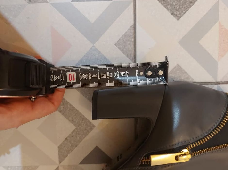 Ghetuțe piele Italia