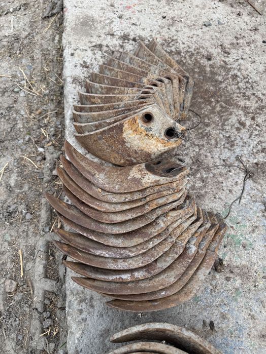 Cuțite freză pământ