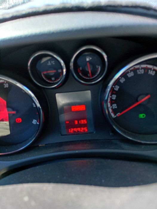 OPEL MERIVA 2011, 129 900 KM