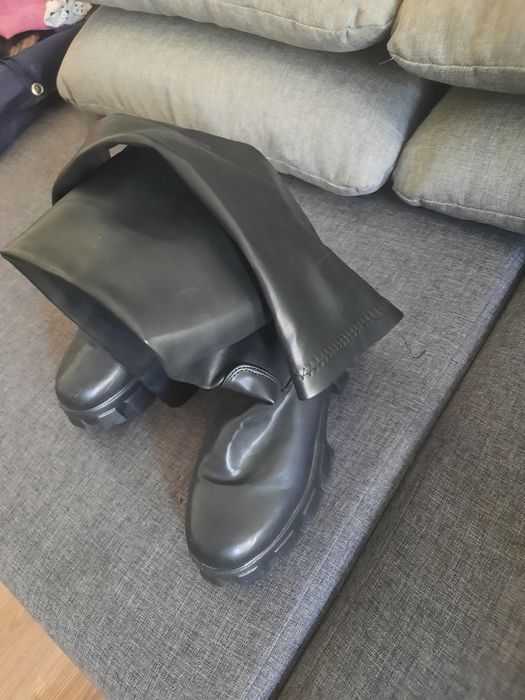 Cizme, pantofi in stare buna