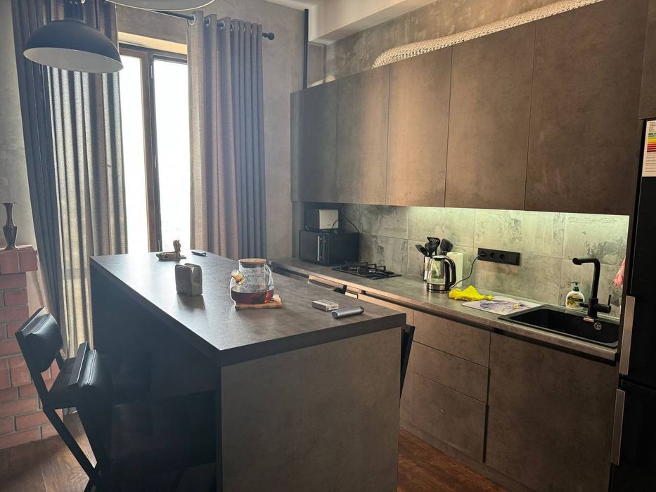 Срочно продаётся 4х комнатная квартира на Паркентском, ЖК VEK