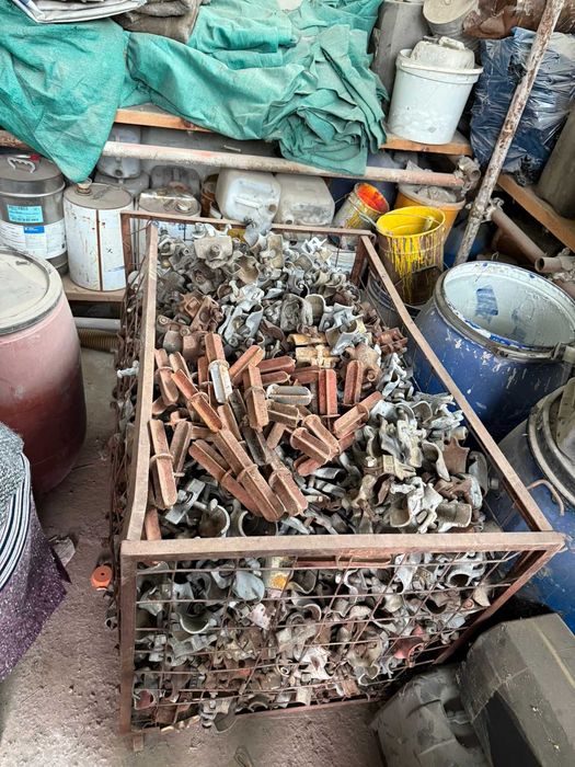 Morsete / bride / cuple rotative pentru teava de schela second hand