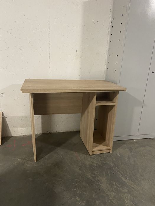 Vind urgent diveste canaprea birouri dulap