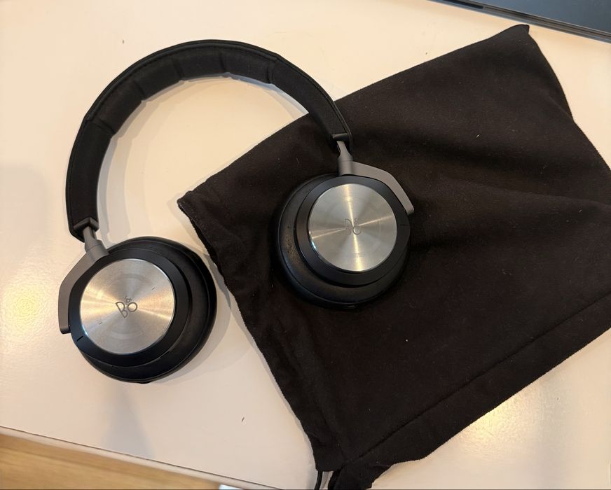 Наушники Bang & Olufsen
