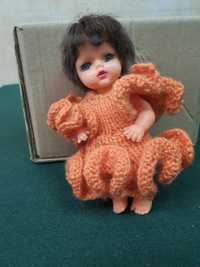 Кукла 17 см. С плетена рокля,до края на месеца 15 лвк