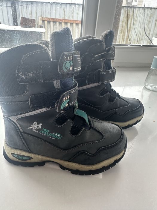 Сапожки детские. Зимние, тёплые .28 размер в отличном состоянии