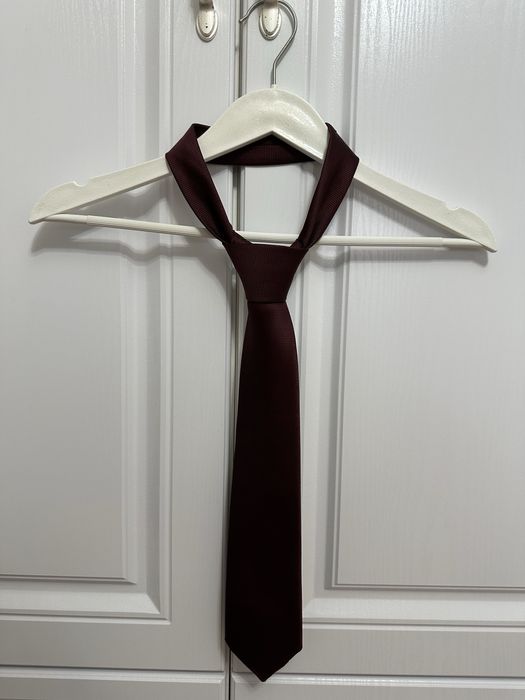 Продам мужской галстук