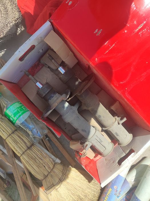 Продаётся амортизатор от лада Самара 099, ladaga amottizator sotiladi