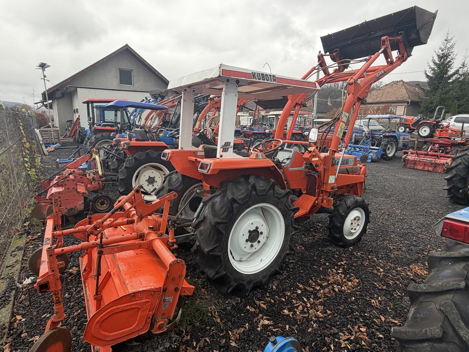 Tractoras tractor japonez kubota L1-265 cu incarcator frontal