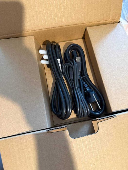 Zebra ZD421t - Термодиректен и термотрансферен нов