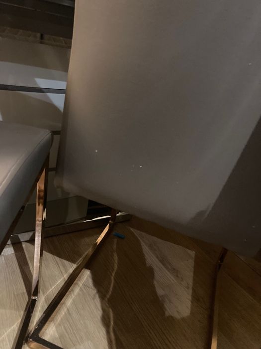 Трапезни столове