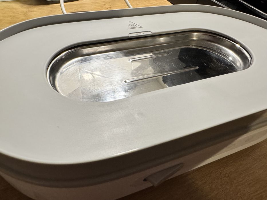 Vand sterilizator Avent 4 in 1 - ca nou , am si cutia