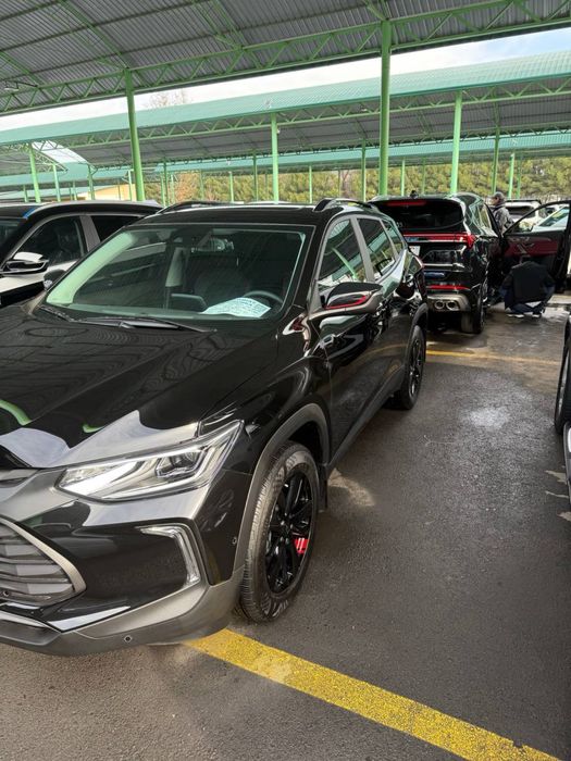 Tracker redline 2025