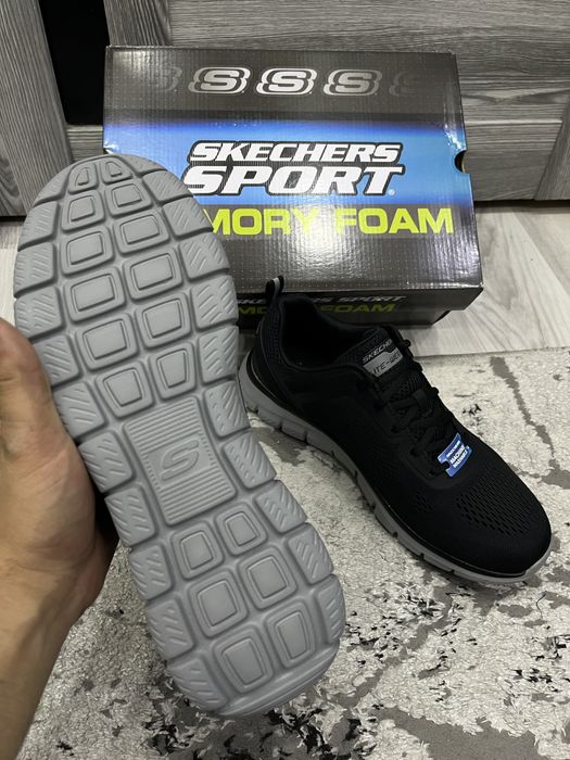 Мужские кроссовки Skechers