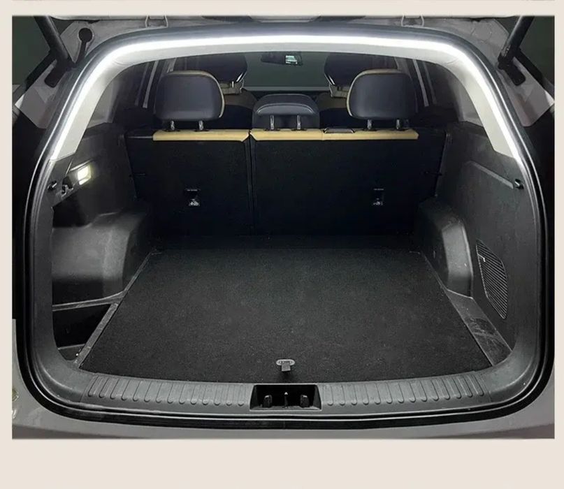 Лед светлина за багажник