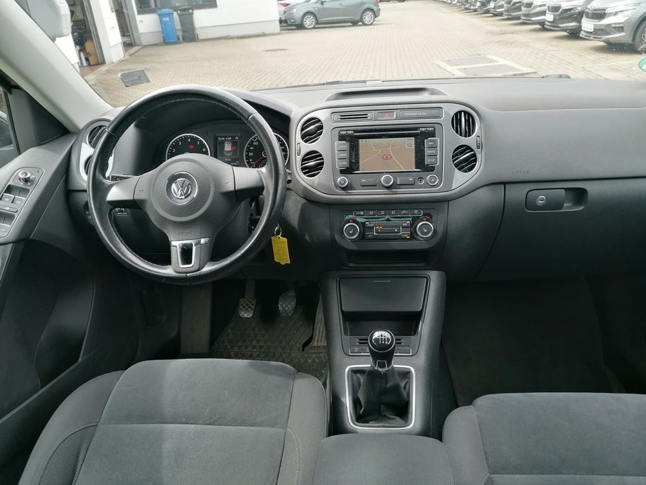 VW Tiguan model Sport Line