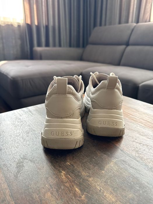 Дамски сникърси Guess