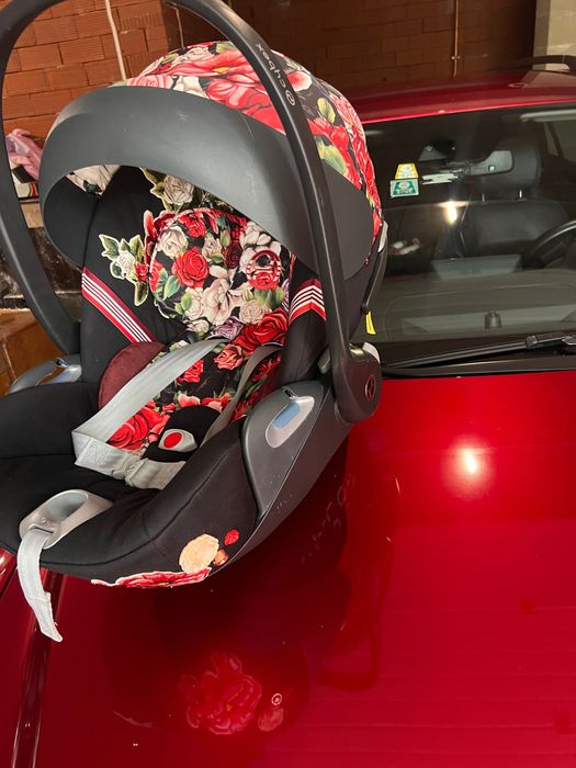 Стол за кола Cybex Cloud T i-Size Spring