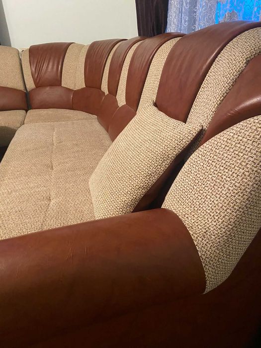 Colțar extensibil pentru living