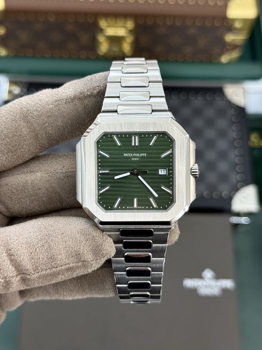 Patek Philippe Cubitus Mint Dial